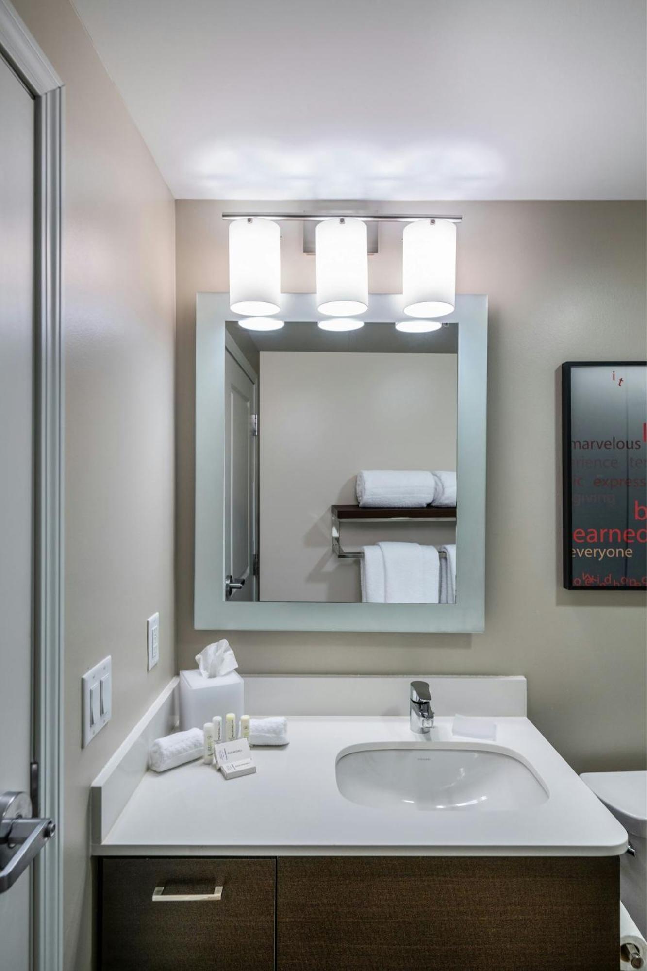 Towneplace Suites By Marriott Milwaukee Oak Creek Zewnętrze zdjęcie